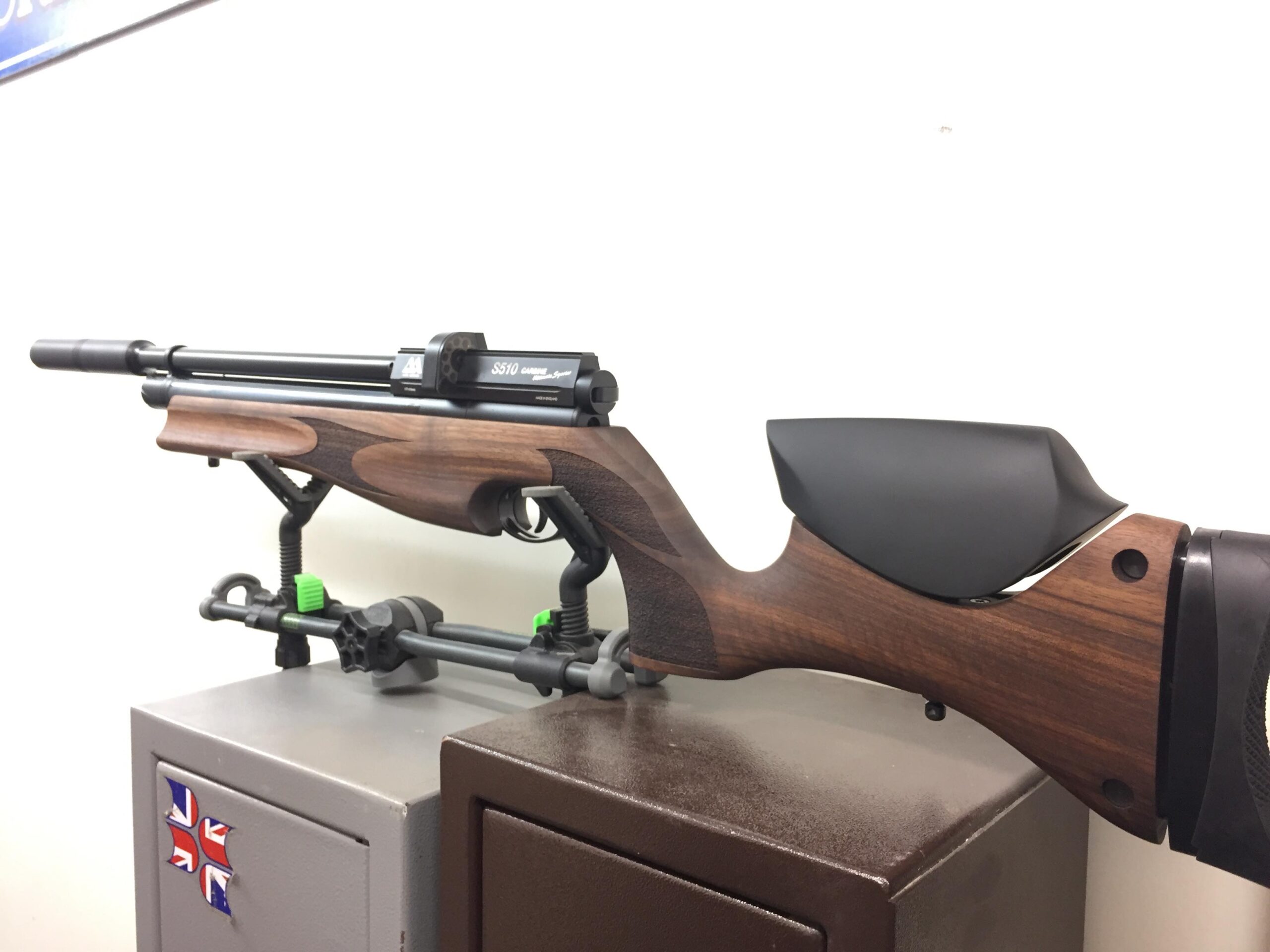 Air Arms S510 Ultimate Sporter - Walnut - Image 2